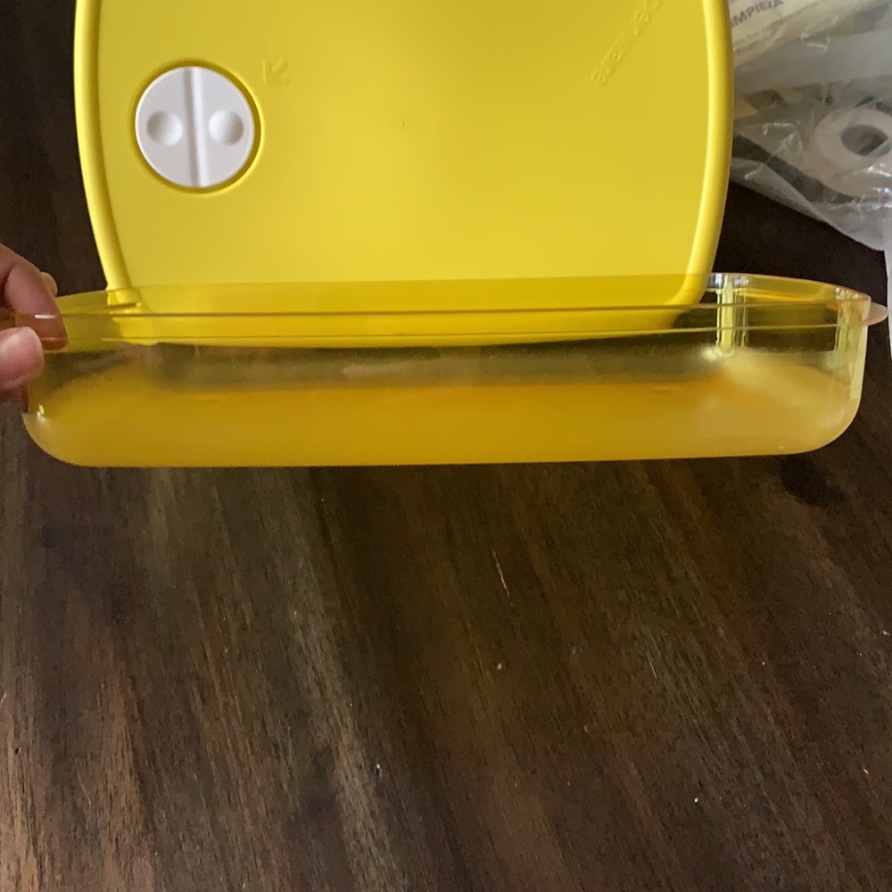 Tupperware Crystal - Picture 2 of 3